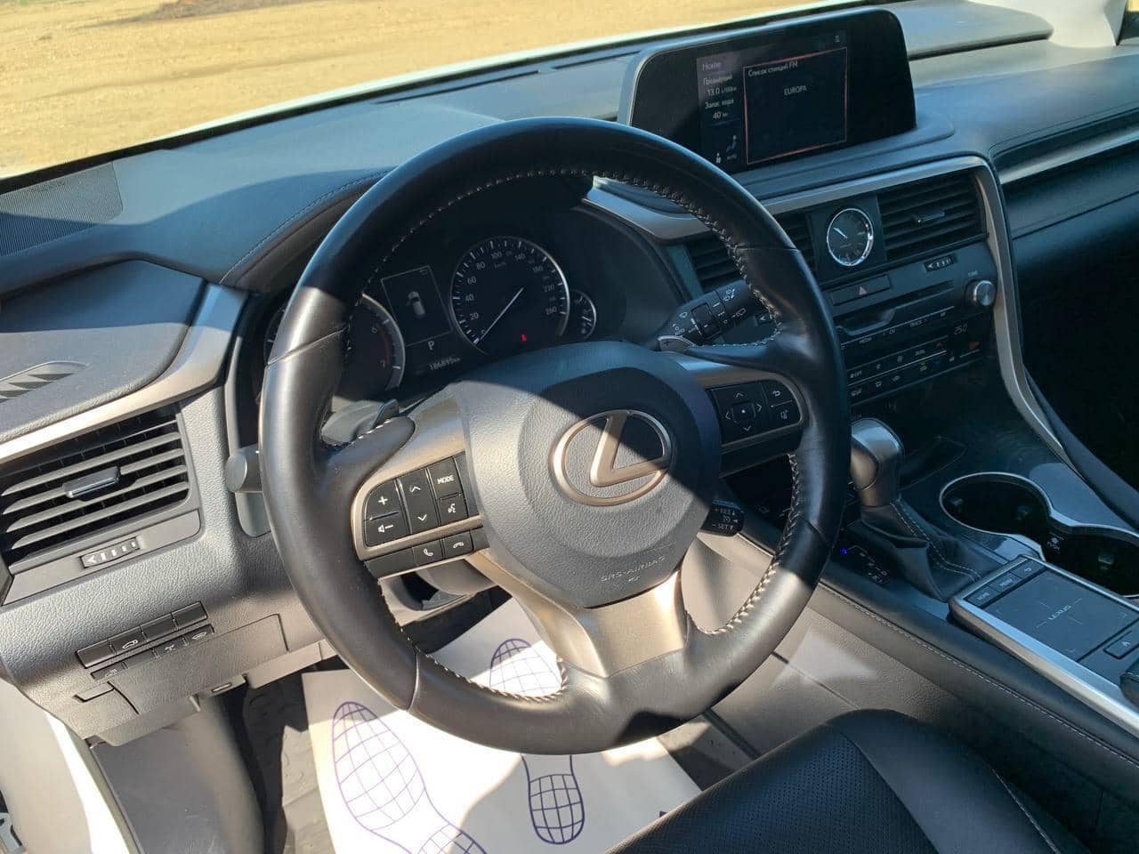 Lexus RX 300 AWD,  186 985 км, 2020 года в лизинг