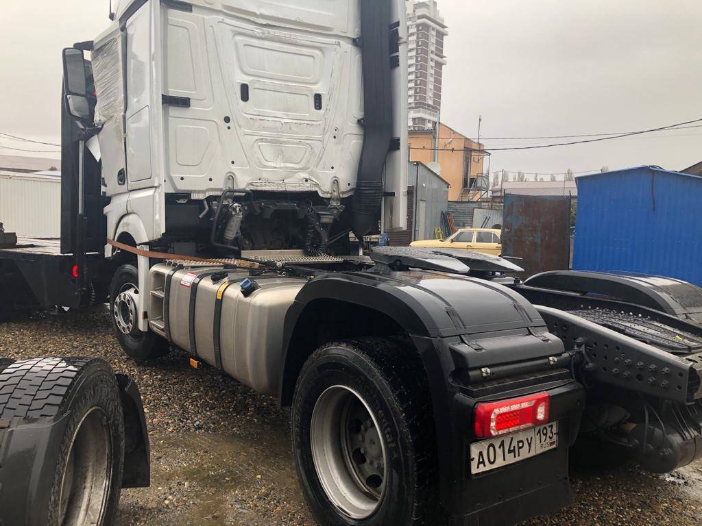 Mercedes-Benz Actros 5 L FHS 1845 LS 4x2 (BigSpace) Лот 000001081