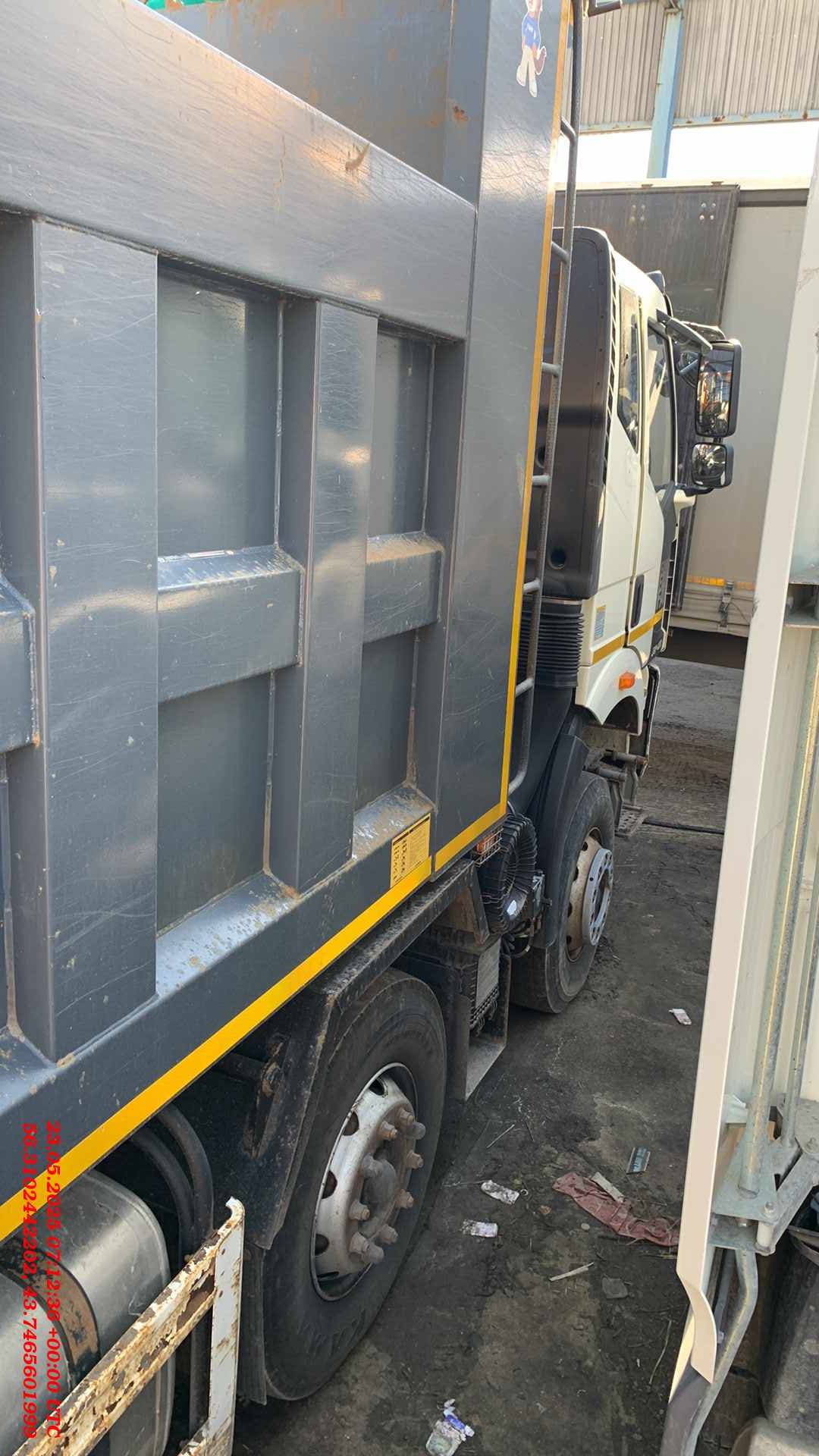 FAW CA3310P66K24T4E5 8х4,  155 657 км, 2022 года в лизинг