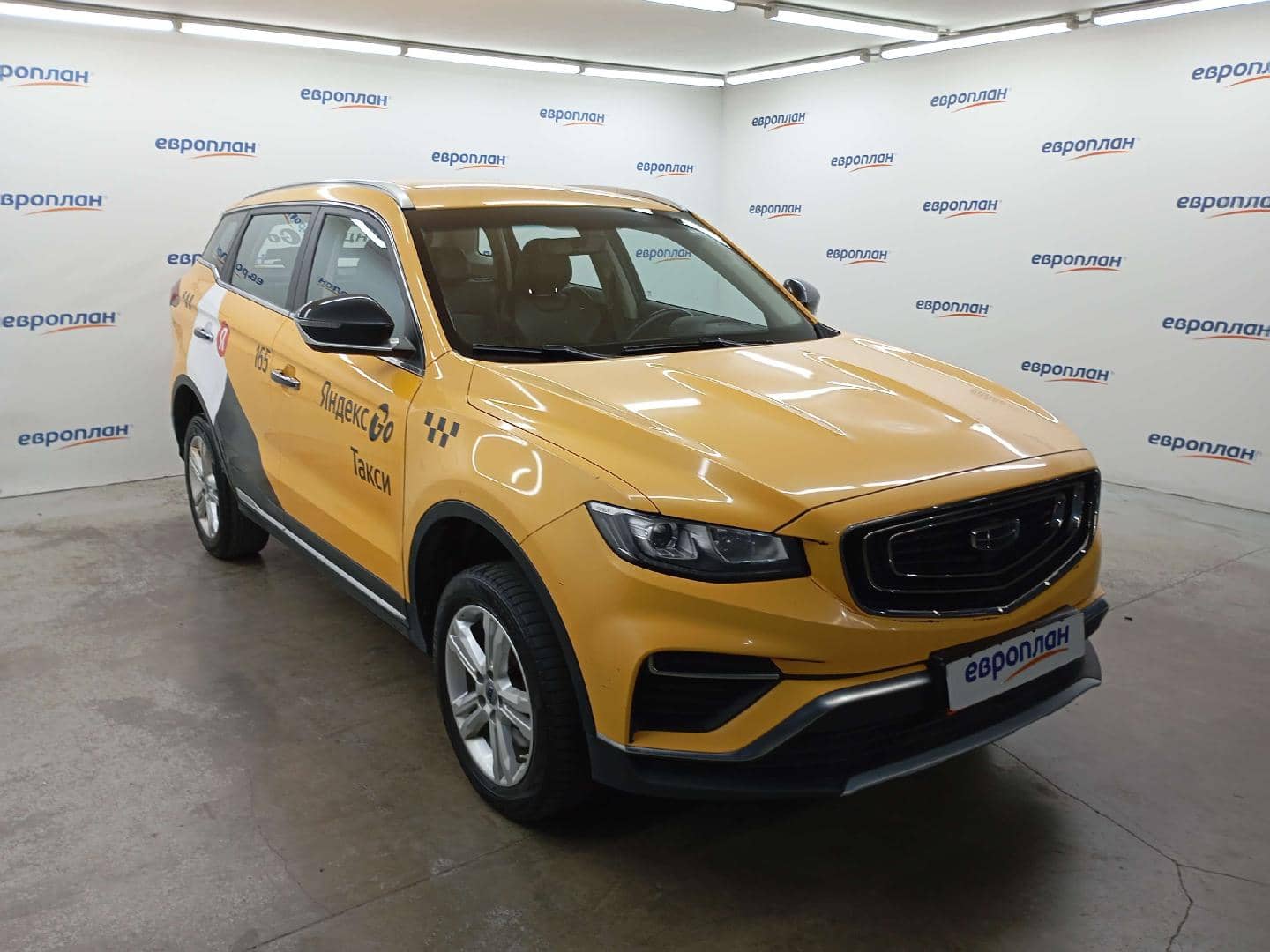 Geely Atlas Pro,  220 676 км, 2023 года в лизинг
