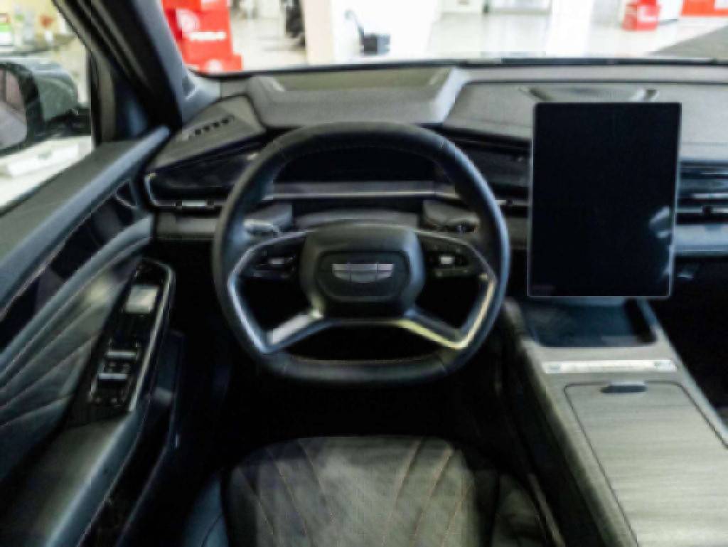 Geely Preface Luxury 2.0T 7DCT