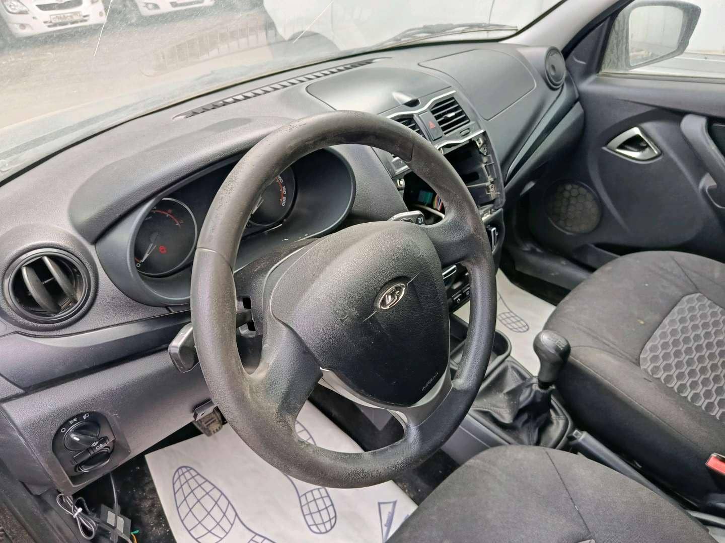 Lada Granta седан,  180 000 км, 2022 года в лизинг