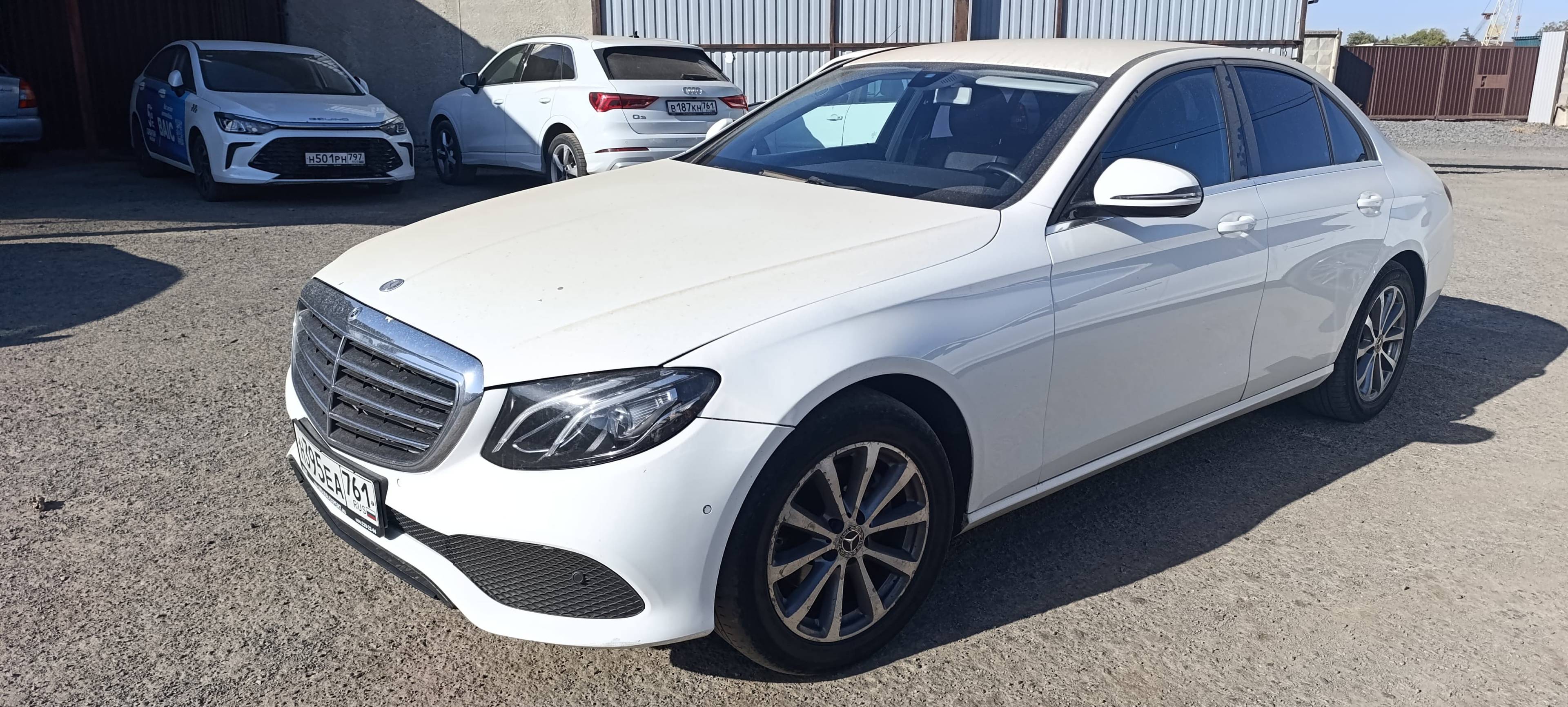 Mercedes-Benz E седан,  273 081 км, 2018 года в лизинг