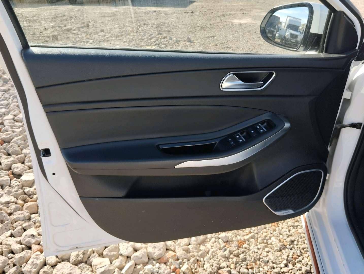OMODA S5,  166 061 км, 2023 года в лизинг