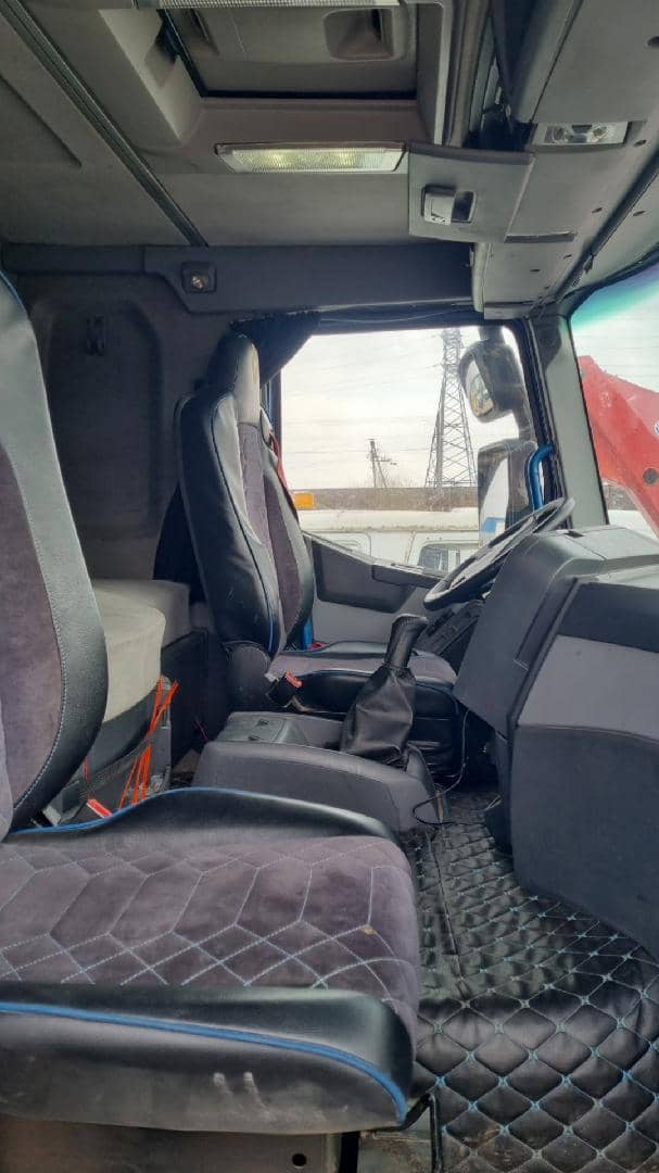 Renault C 440 6X4 (Sleeper Cab),  740 481 км, 2018 года в лизинг