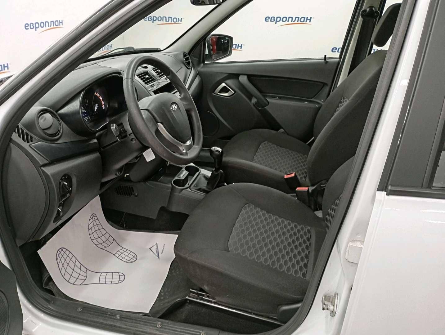 Lada Granta седан,  141 855 км, 2023 года в лизинг