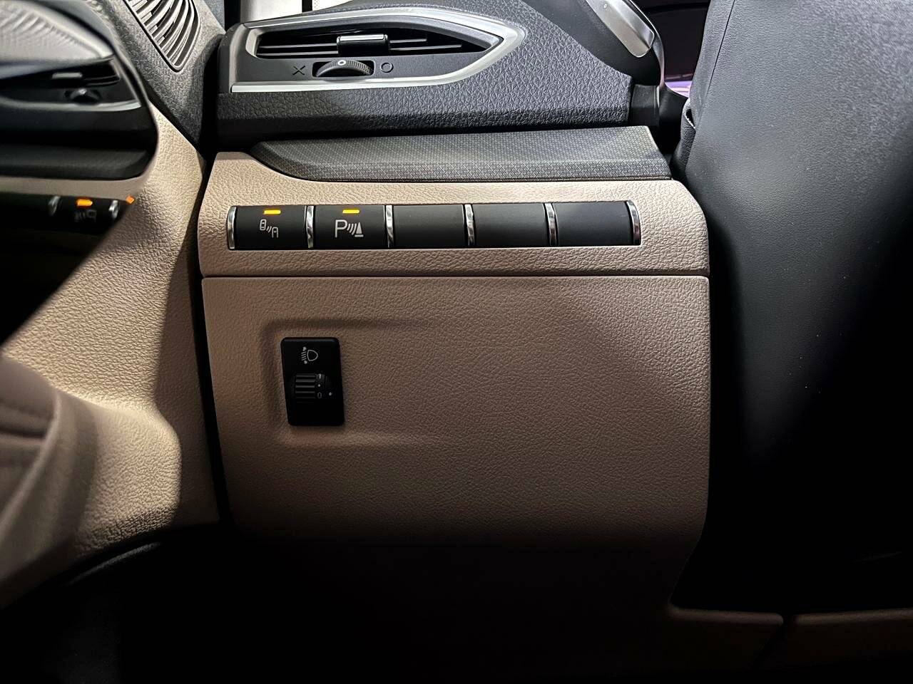 Lada Vesta седан Techno 24 1.8 122hp AT