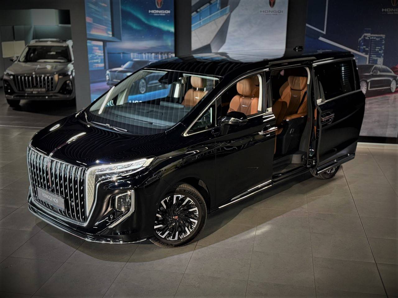 Hongqi HQ9 2.0T Deluxe