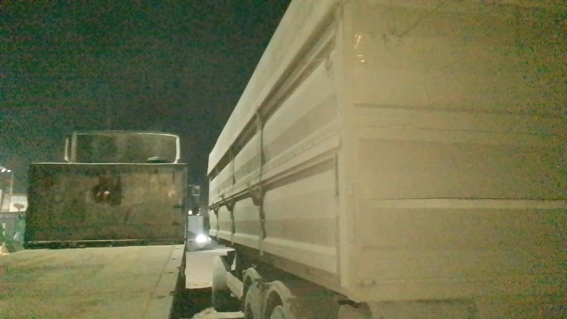 ИНТЕРПРИЦЕП 853352