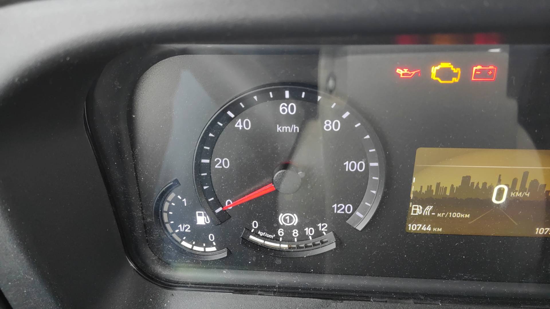 КАМАЗ 6520-48(A5),  10 744 км, 2023 года в лизинг