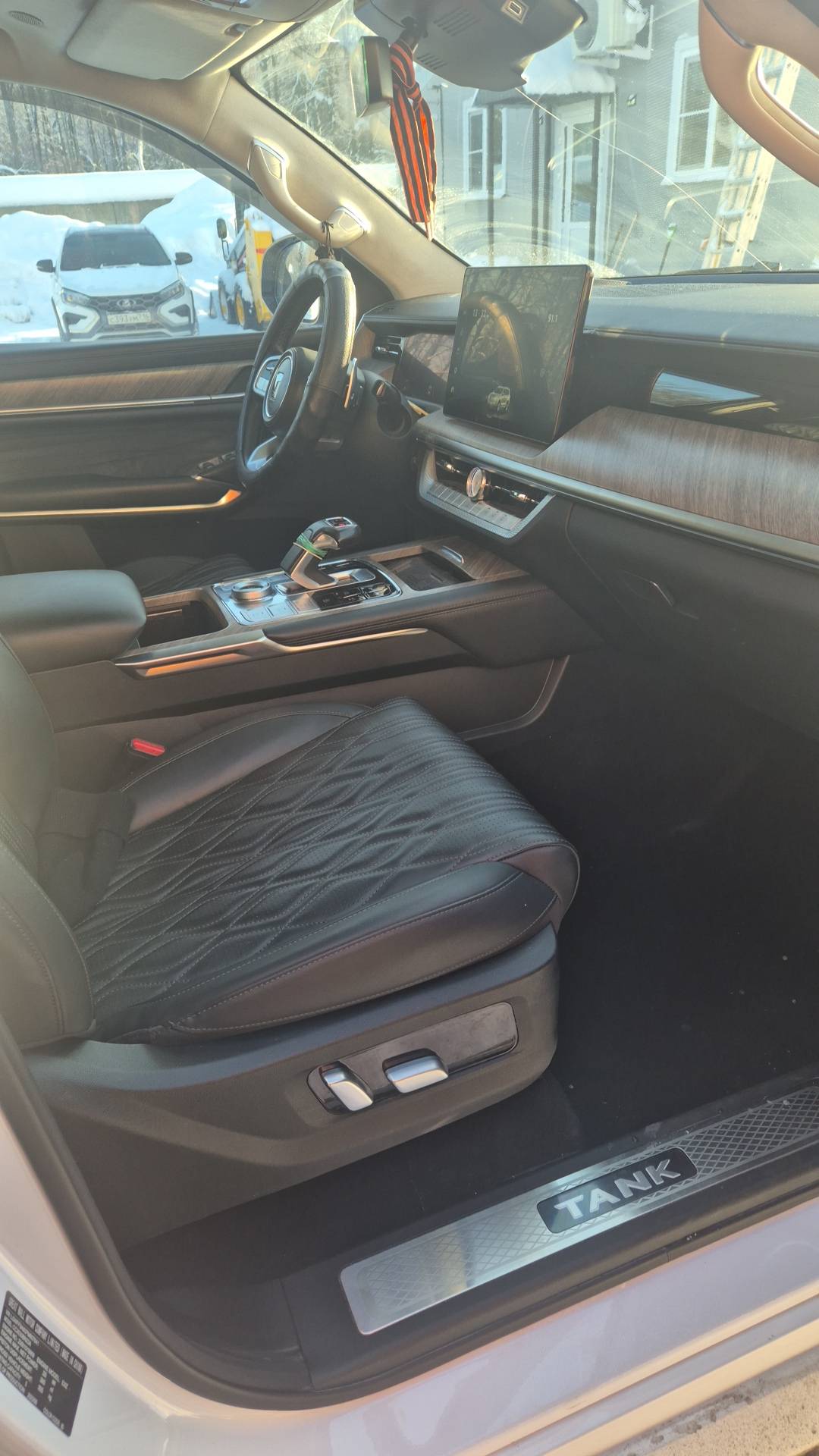 Tank 500,  115 617 км, 2023 года в лизинг