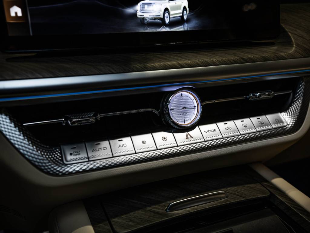 Tank 500 Premium 3.0 9AT 4WD