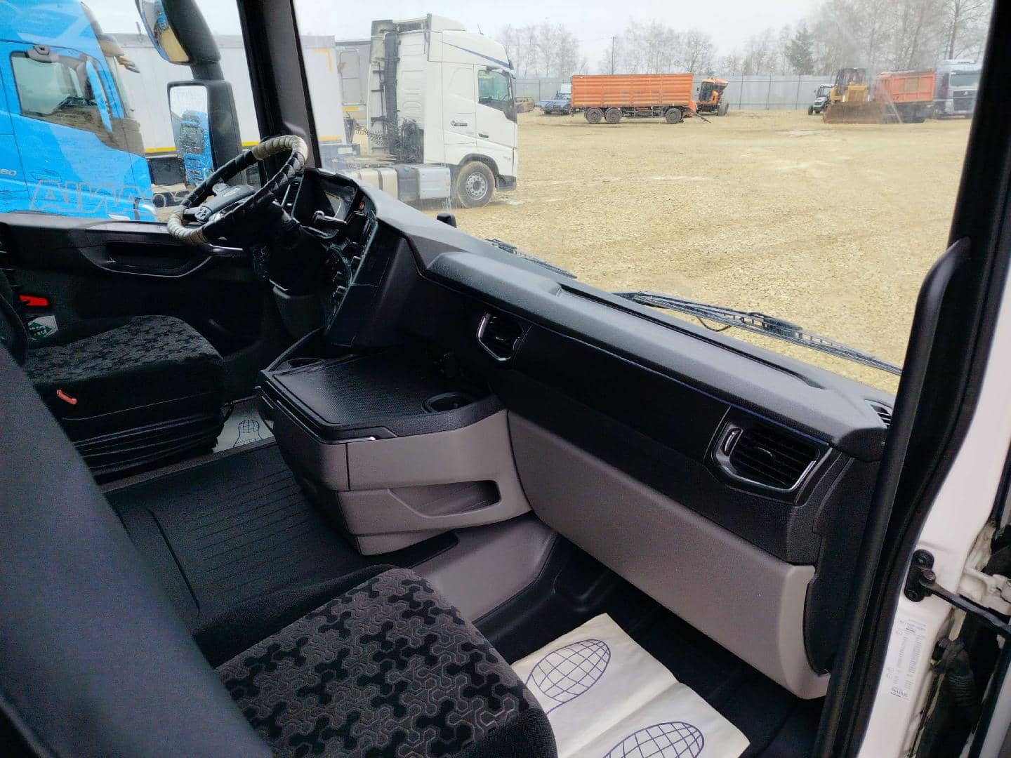 SCANIA R4X200 R410,  781 313 км, 2021 года в лизинг