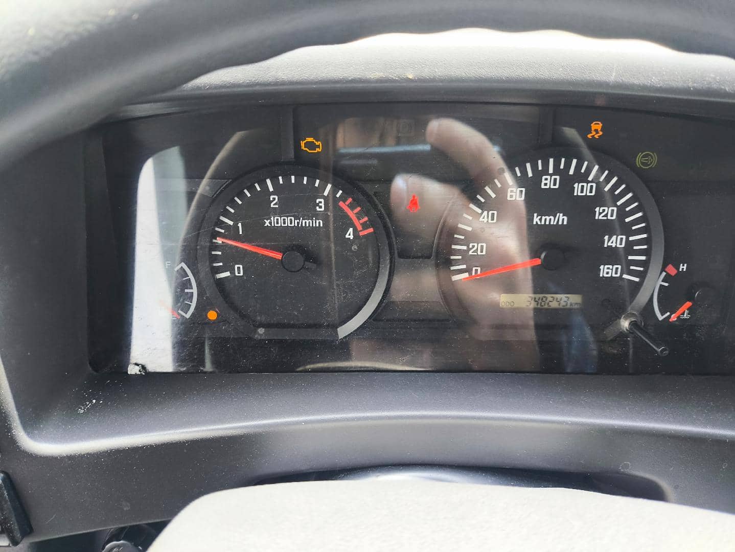 ISUZU NPR75LK,  348 243 км, 2019 года в лизинг