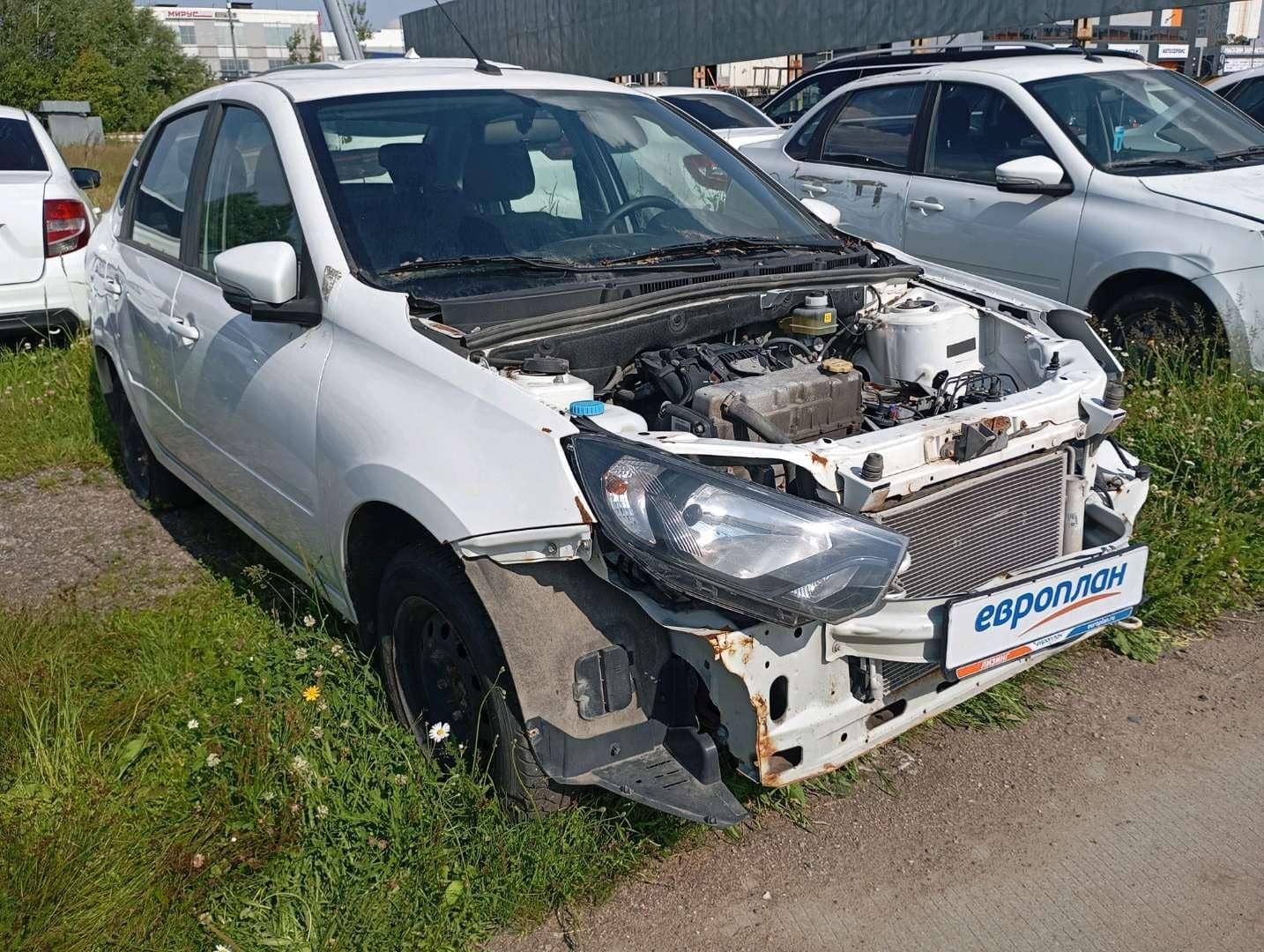 Lada Granta седан,  60 000 км, 2023 года в лизинг