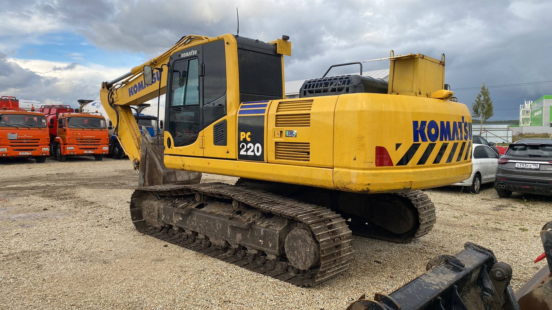 KOMATSU PC220-8MO, 2022 года в лизинг