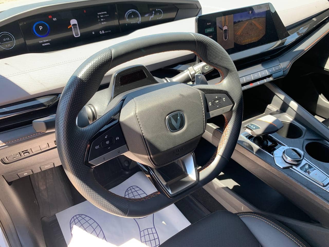 Changan Uni-V,  58 244 км, 2023 года в лизинг