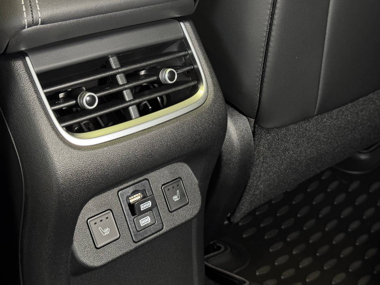 Tank 300 City Premium 2.0 8AT 4WD