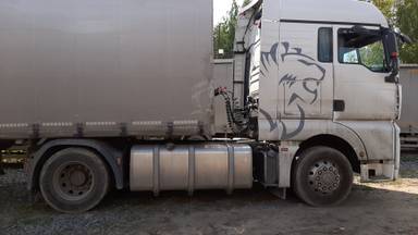 Sitrak C7H 4x2 ZZ4186V361HE