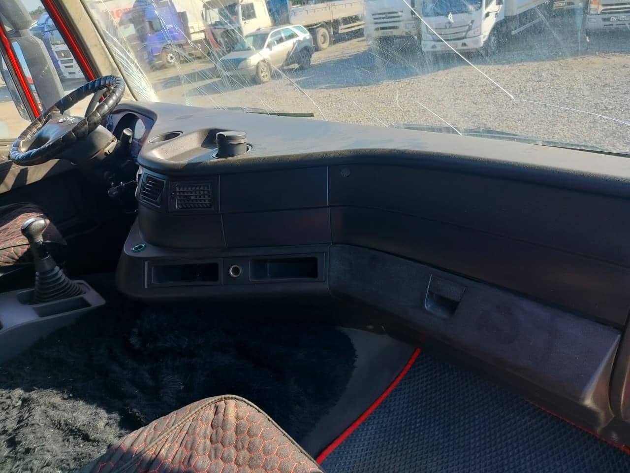 HONGYAN CQ3406HV39D,  179 057 км, 2022 года в лизинг