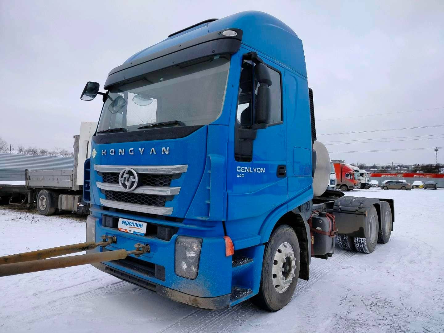HONGYAN CQ4187HD12381T LNG