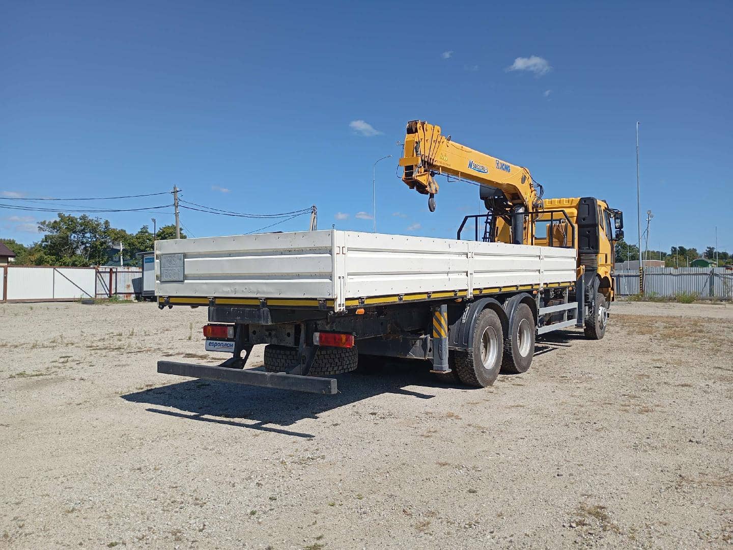 FAW CA3250P66K24T1E5 6х4,  28 693 км, 2024 года в лизинг
