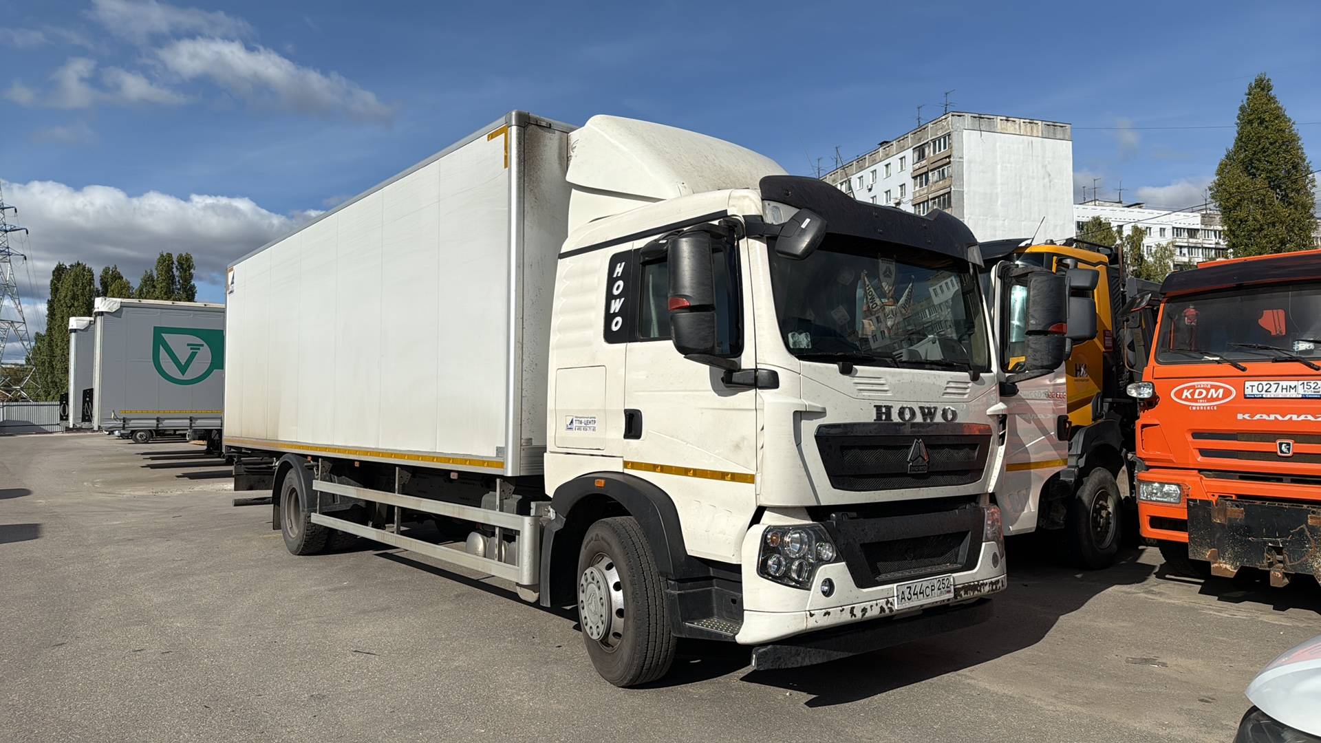 HOWO ZZ1186N621GE1,  222 622 км, 2024 года в лизинг