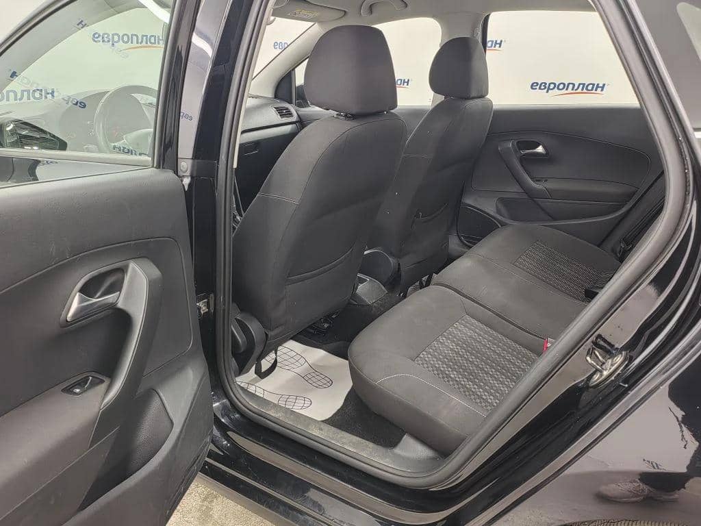 Volkswagen Polo,  93 195 км, 2019 года в лизинг