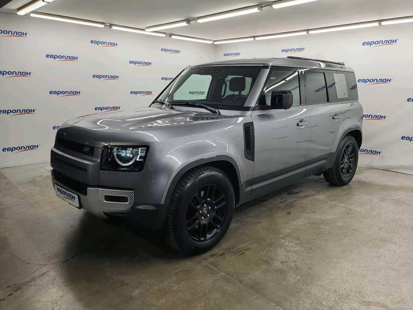 Land Rover Defender 110