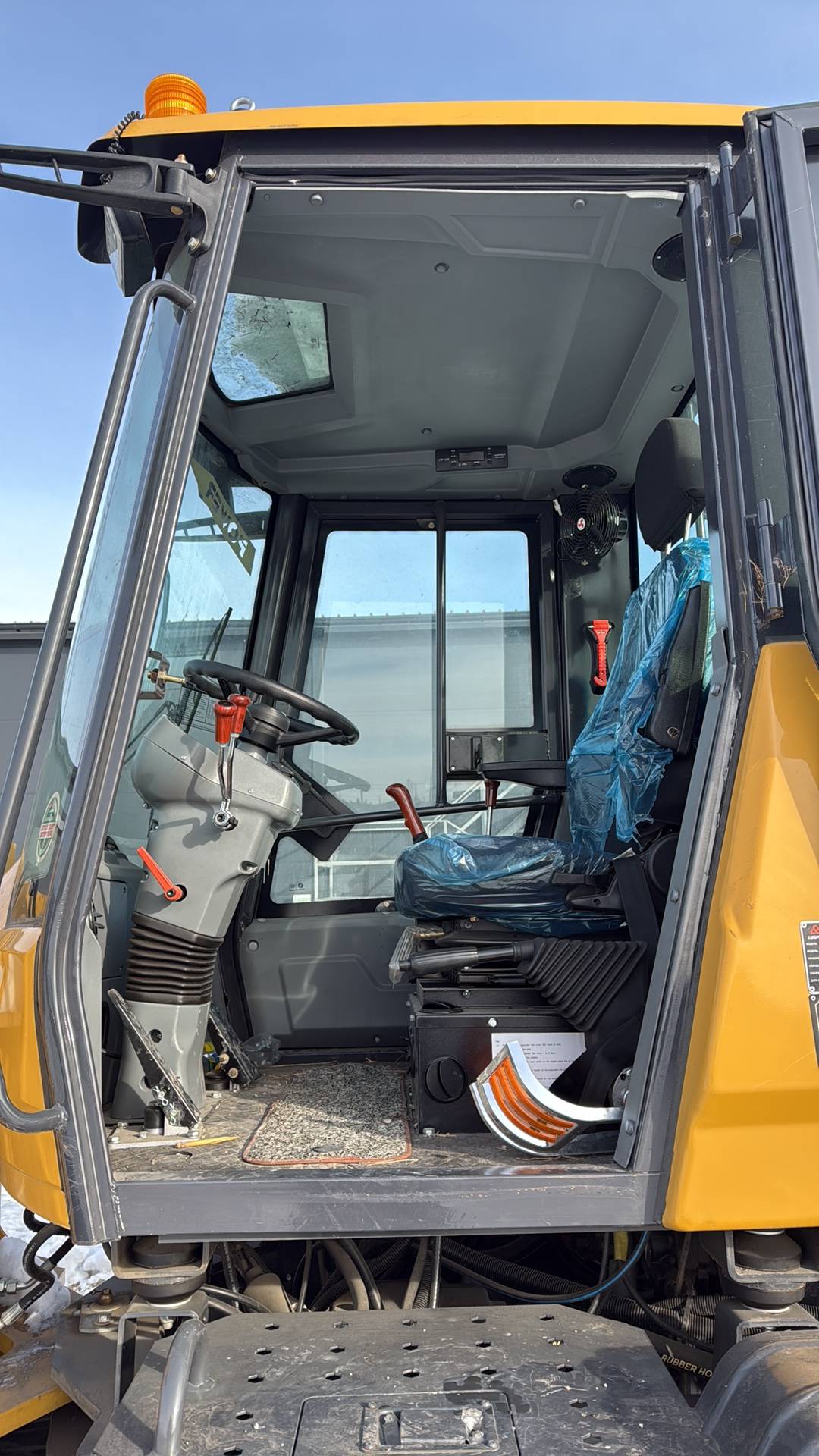 Lugong LG940, 2024 года в лизинг