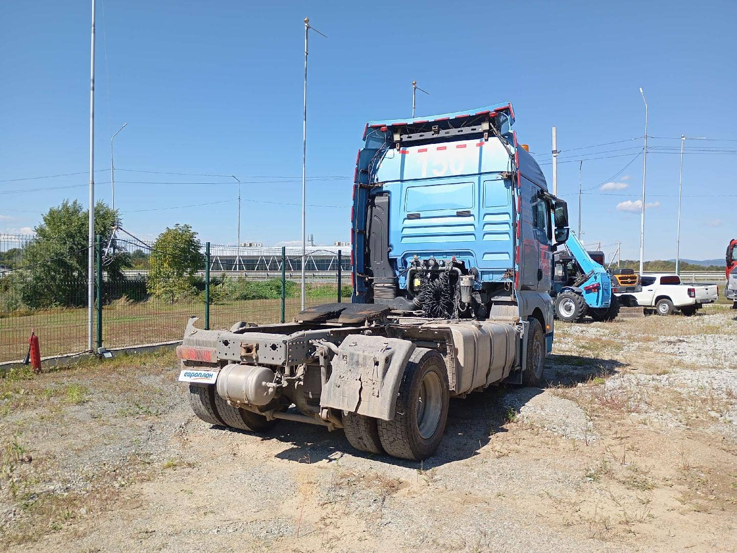 Sitrak C7H 4x2 ZZ4186V361HE,  296 143 км, 2022 года в лизинг