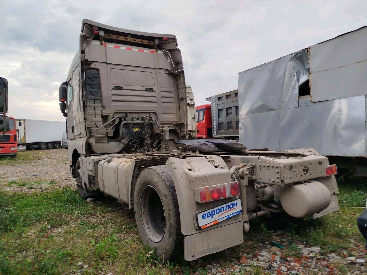 Sitrak C7H 4x2 ZZ4186V361HE,  912 603 км, 2022 года в лизинг