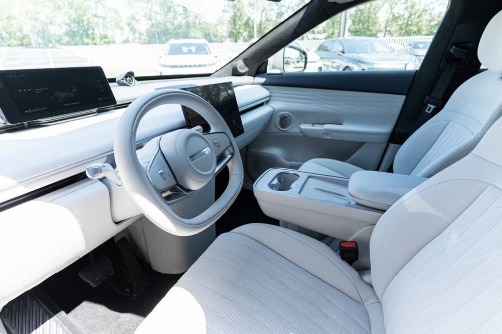 EXEED Exlantix ET 1.5T+40KWh AWD TOP BL