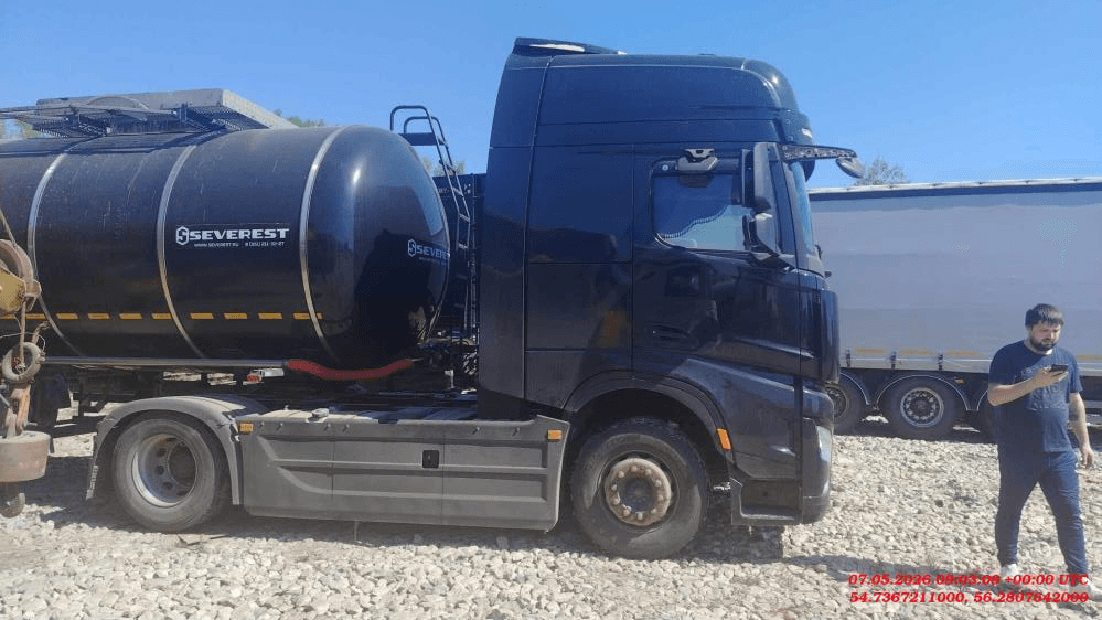 Shacman SX4188YY381,  313 955 км, 2024 года в лизинг