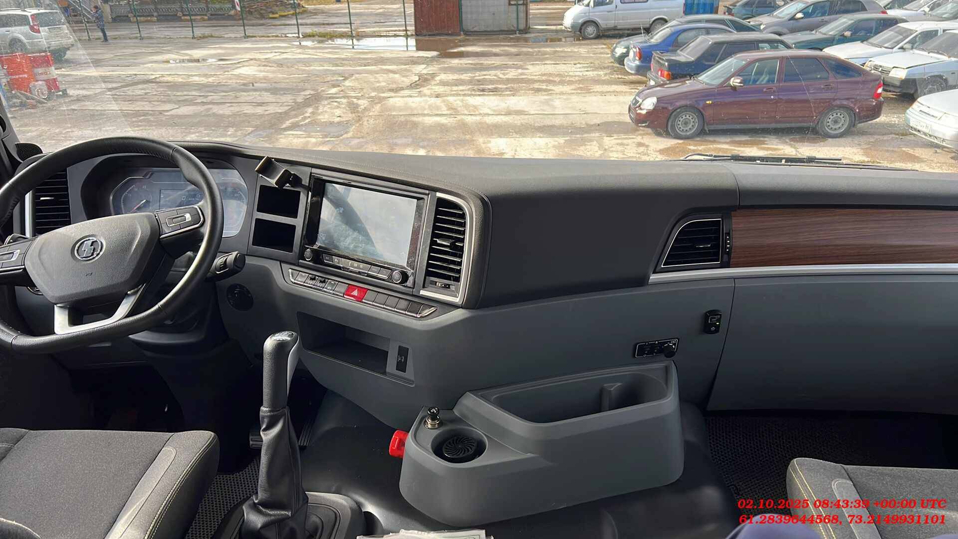 Shacman SX32586V385,  36 969 км, 2024 года в лизинг