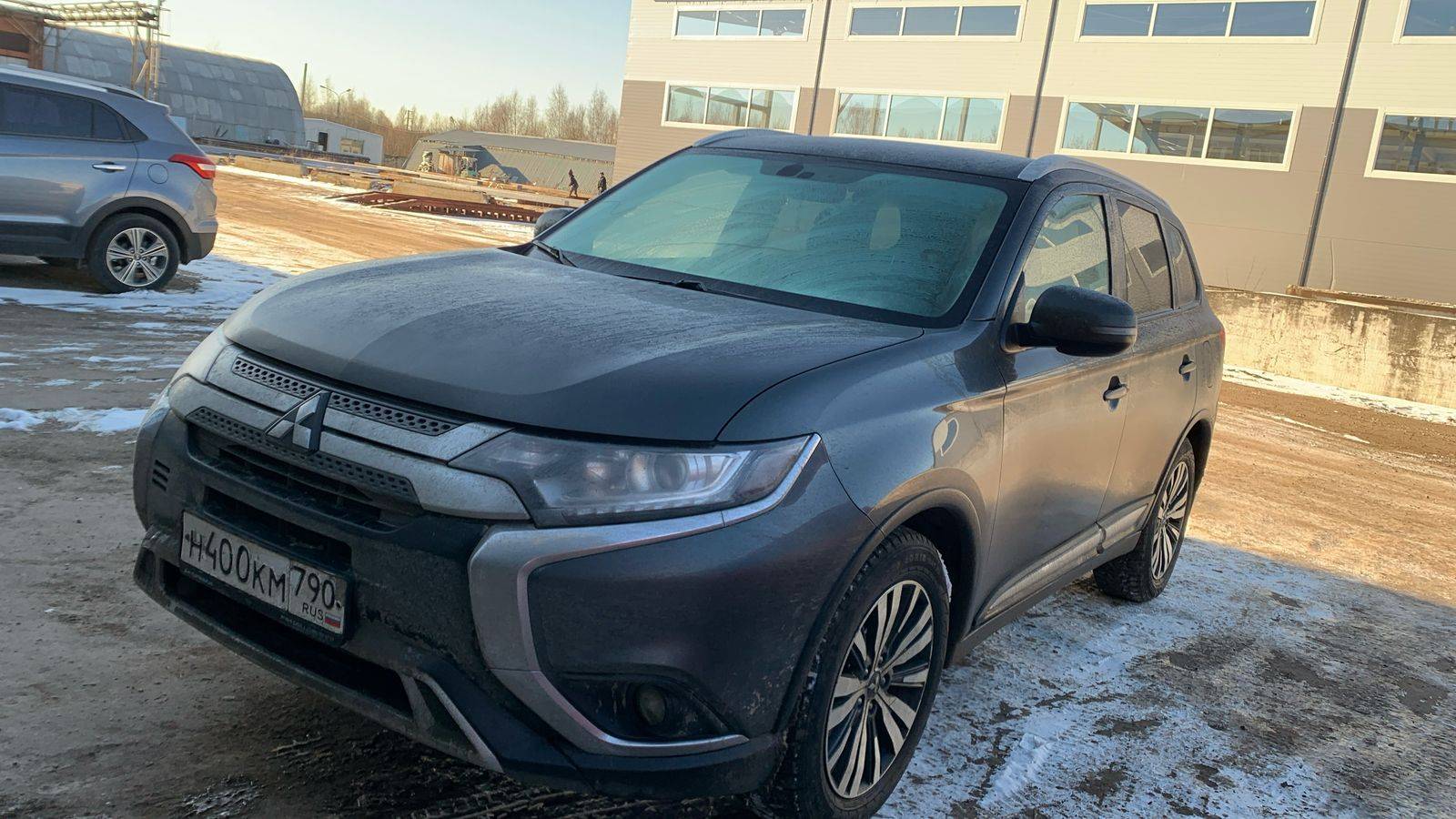 Mitsubishi Outlander,  194 274 км, 2021 года в лизинг
