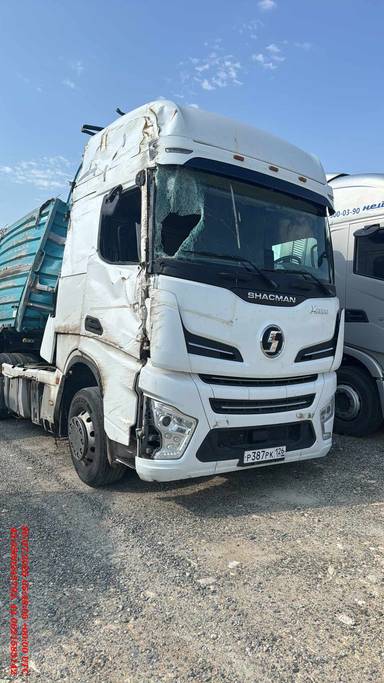 Shacman SX4188YY381