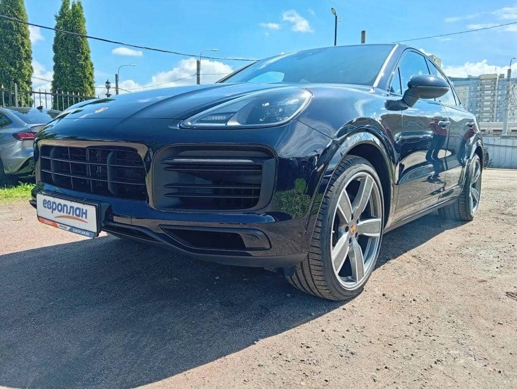 Porsche Cayenne,  51 072 км, 2022 года в лизинг