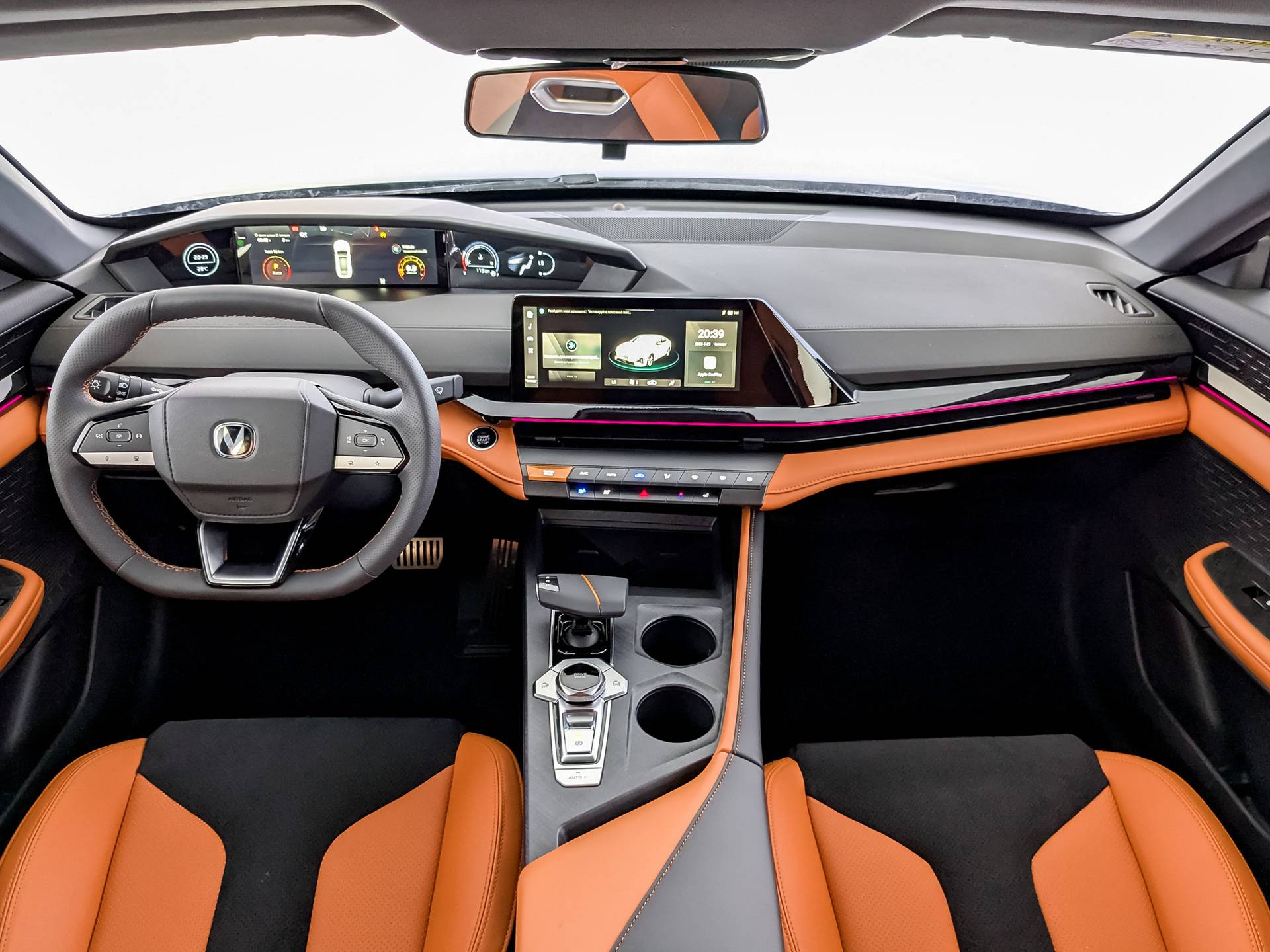 Changan Uni-V 1.5 7DCT Luxe