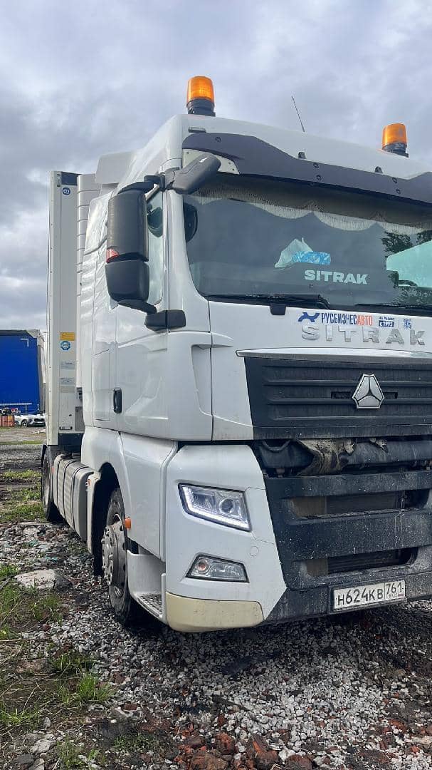 Sitrak C7H 4x2 ZZ4186V361HE,  258 400 км, 2022 года в лизинг