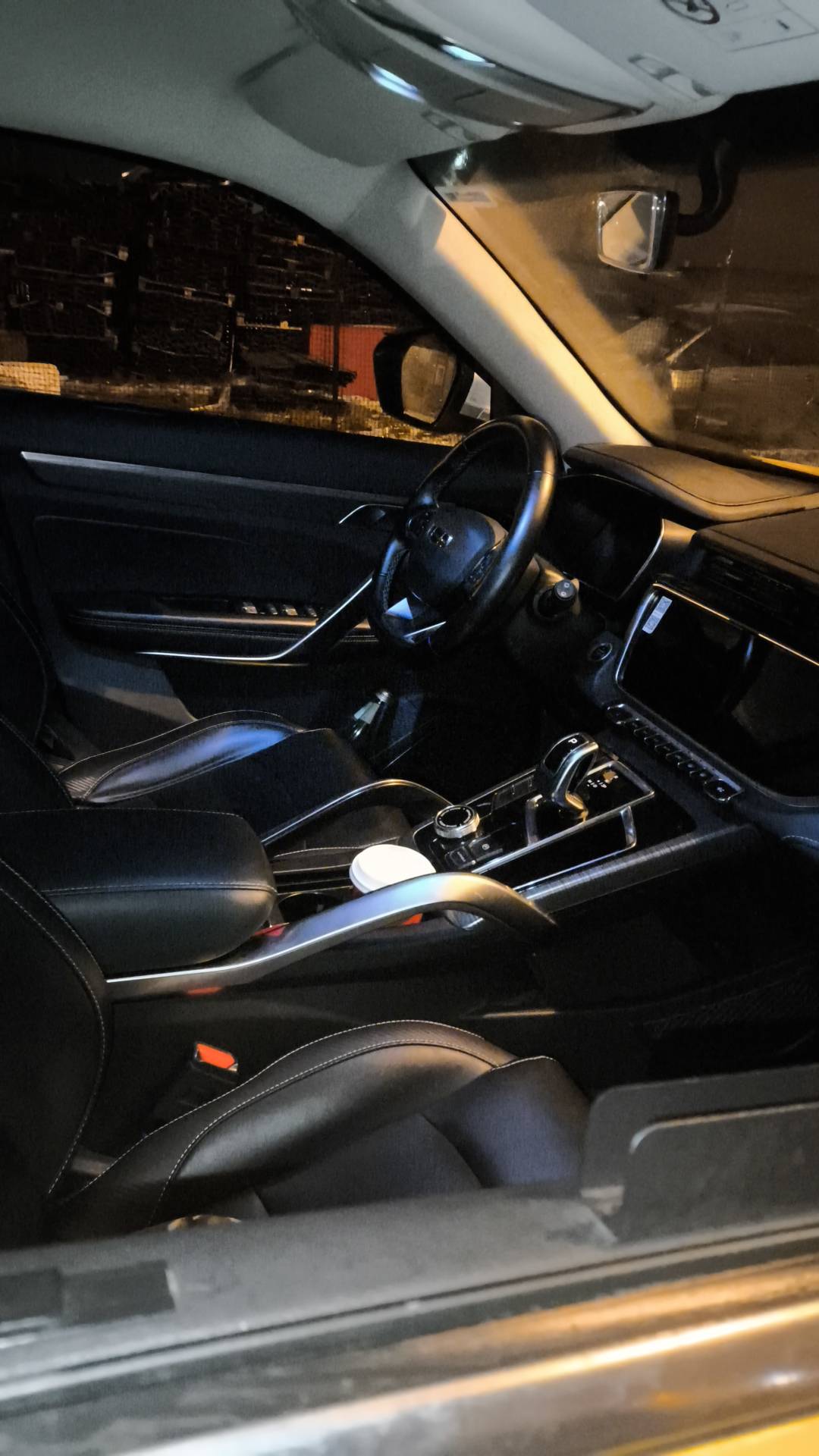 Geely Atlas Pro,  197 568 км, 2024 года в лизинг