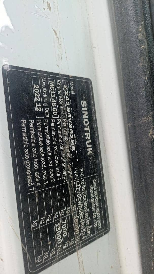 Sitrak C7H 4x2 ZZ4186V361HE,  10 000 км, 2022 года
