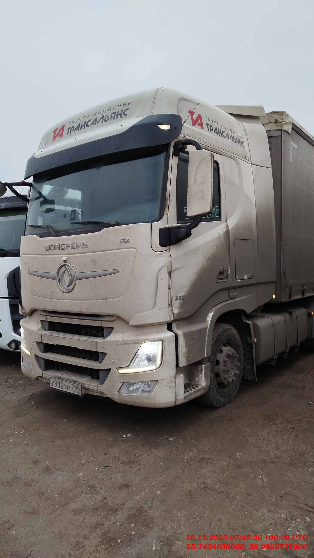 DongFeng GX DFH4180 4x2,  185 359 км, 2024 года