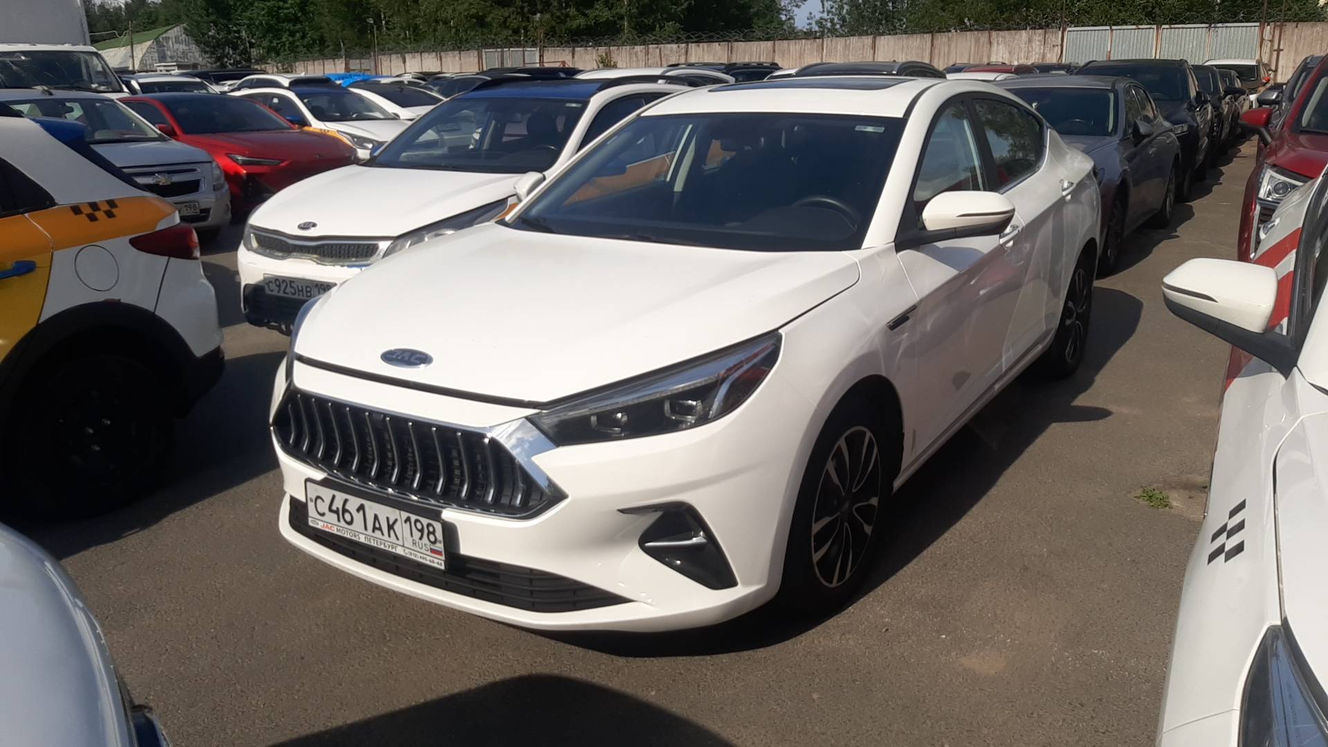 JAC J7
