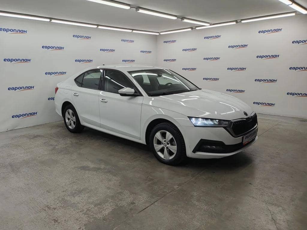 Skoda Octavia,  144 848 км, 2021 года в лизинг