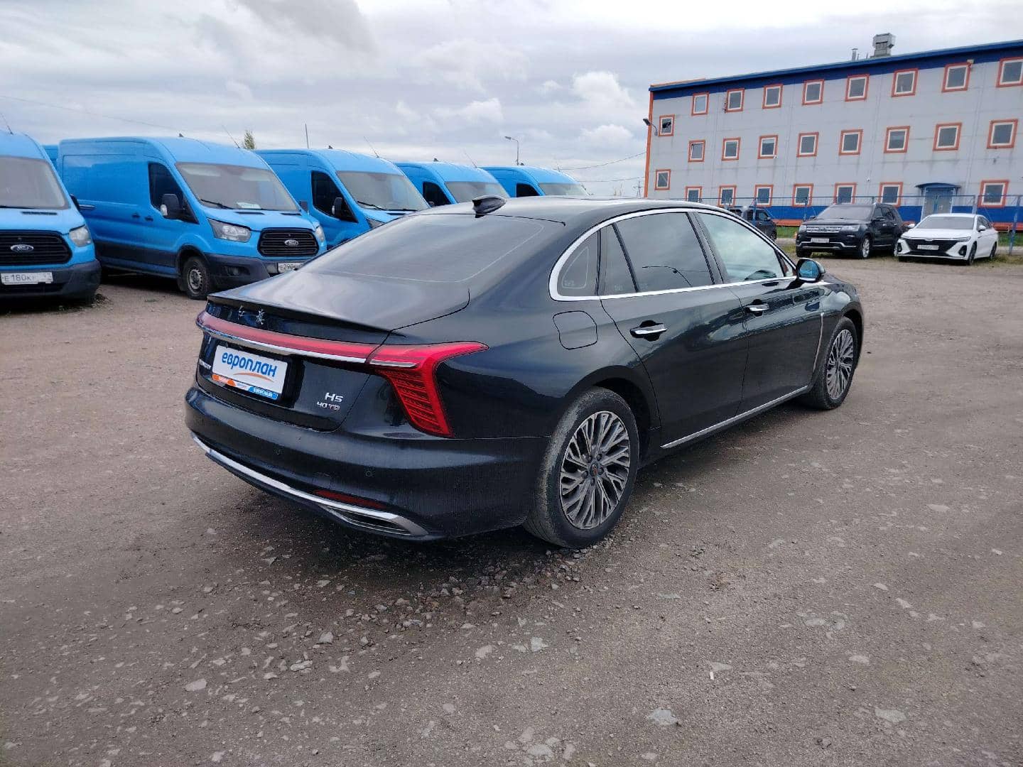 Hongqi H5,  264 391 км, 2024 года в лизинг
