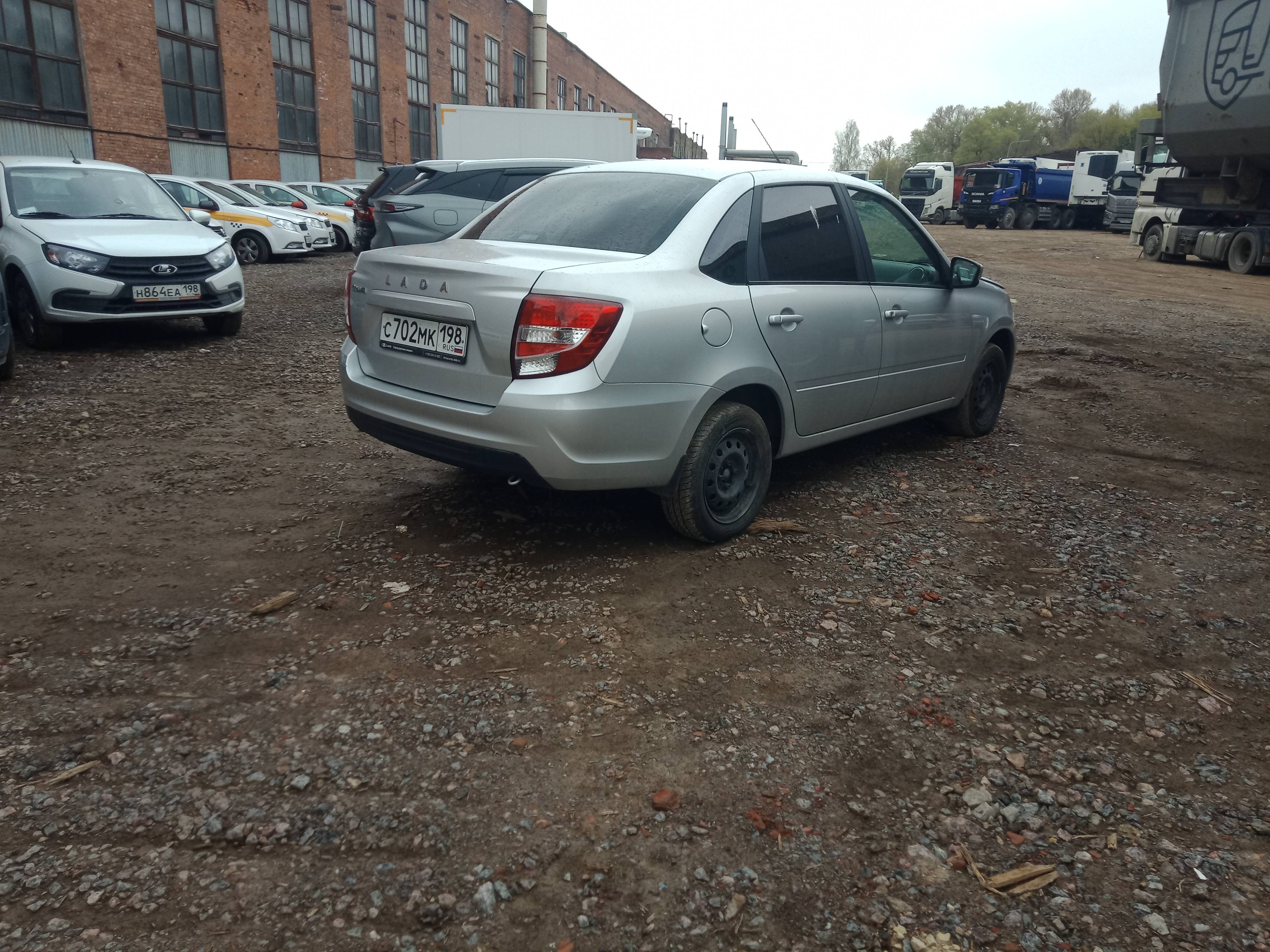 Lada Granta лифтбек,  23 587 км, 2024 года в лизинг