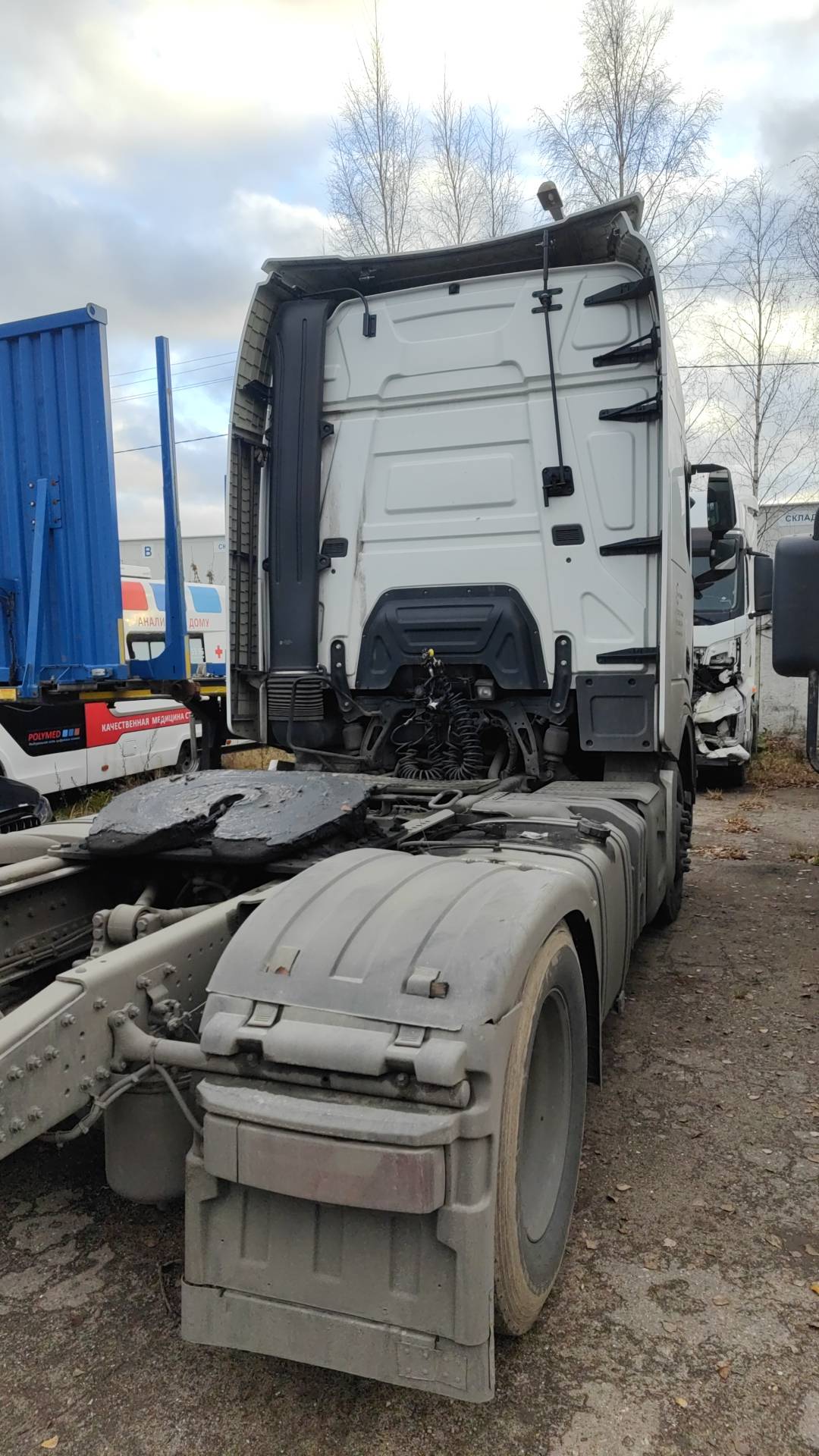 Shacman SX4188YY381,  378 544 км, 2023 года в лизинг