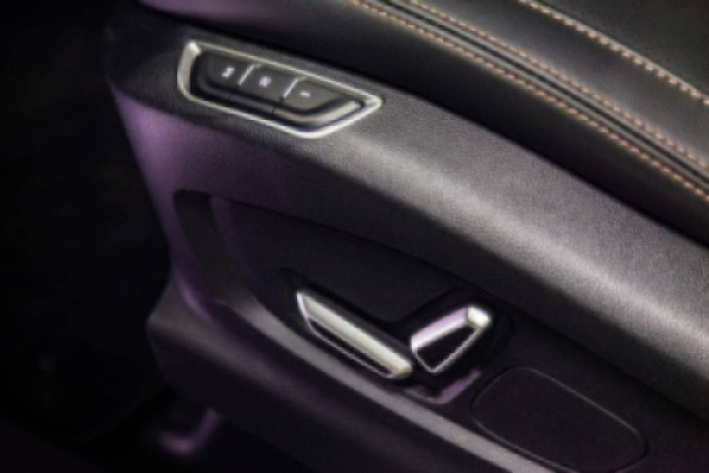 Geely Okavango Flagship 2.0T 7DCT 2WD