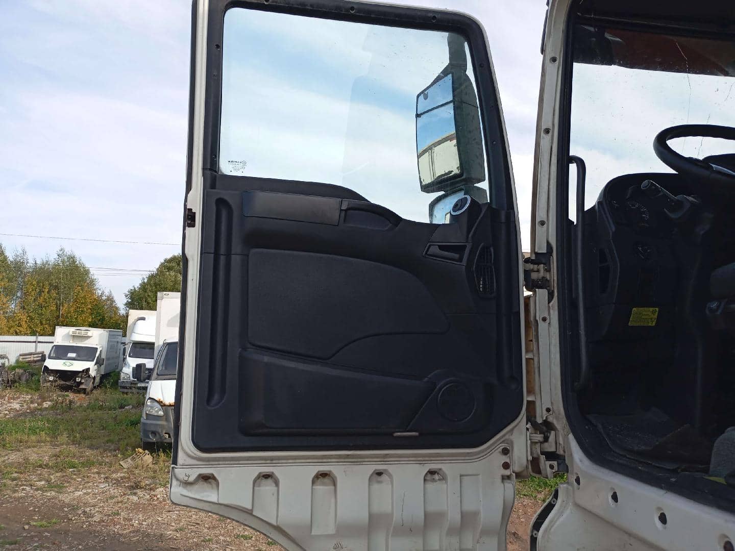 Sitrak C7H 4x2 ZZ4186V361HE,  692 403 км, 2022 года в лизинг